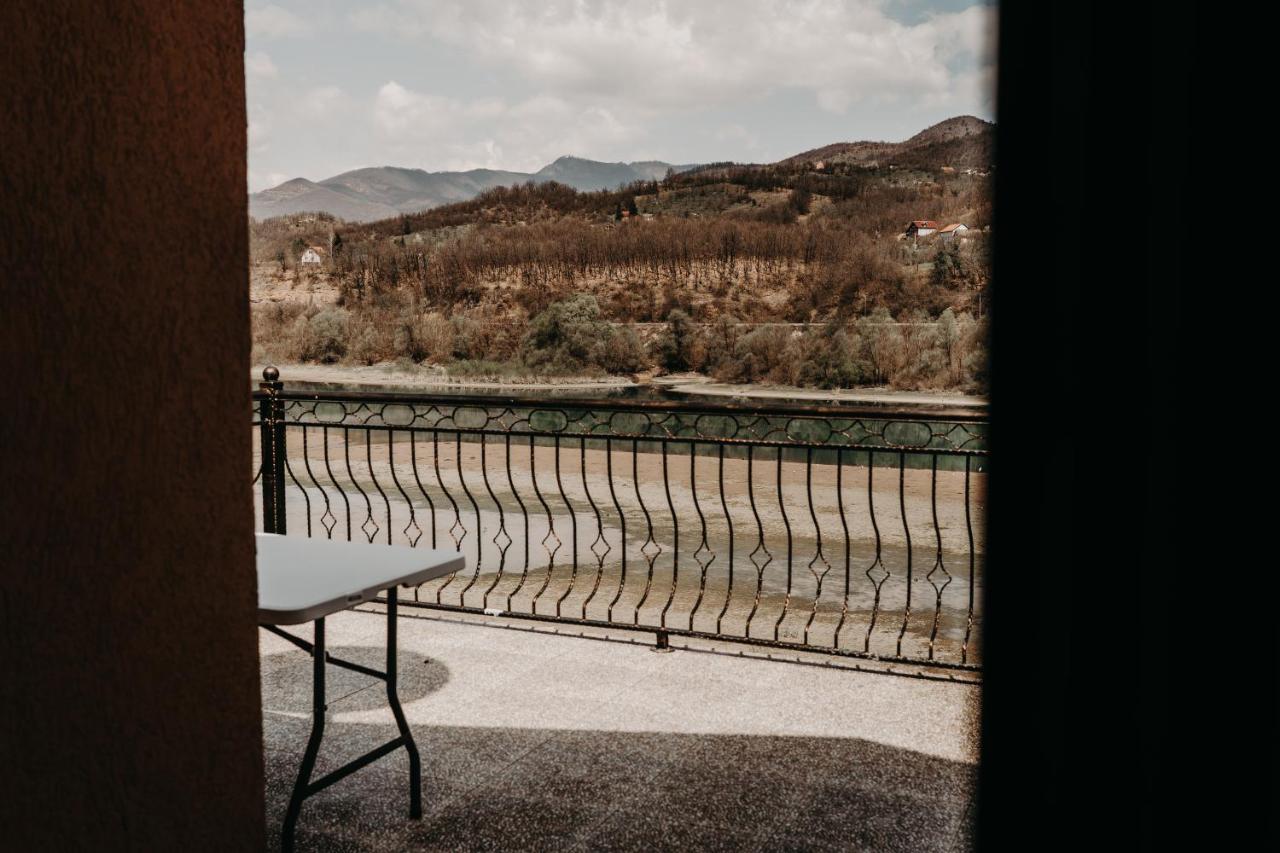 Hotel Noor Konjic Exteriér fotografie