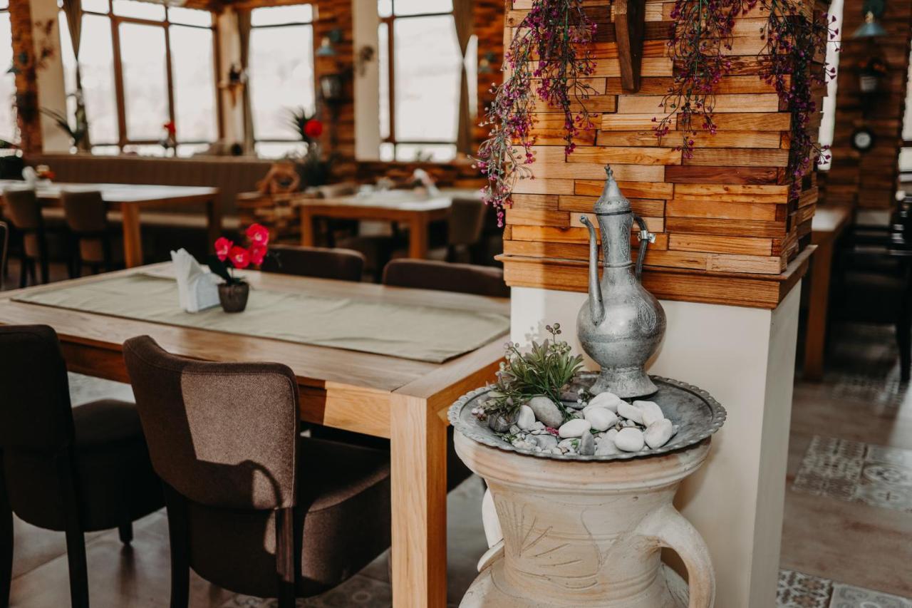 Hotel Noor Konjic Exteriér fotografie