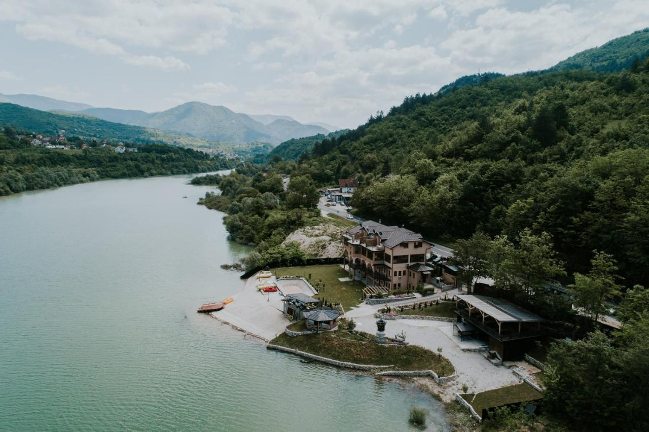 Hotel Noor Konjic Exteriér fotografie