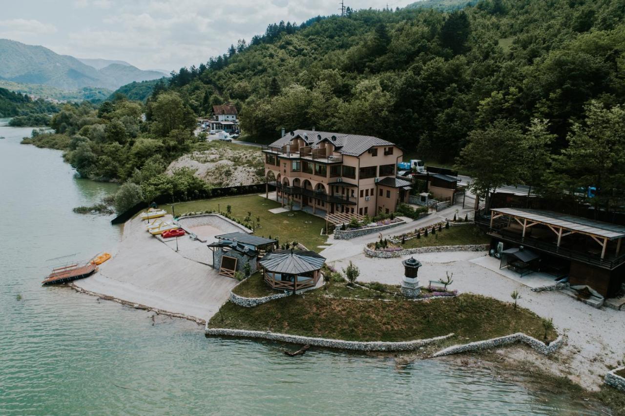 Hotel Noor Konjic Exteriér fotografie