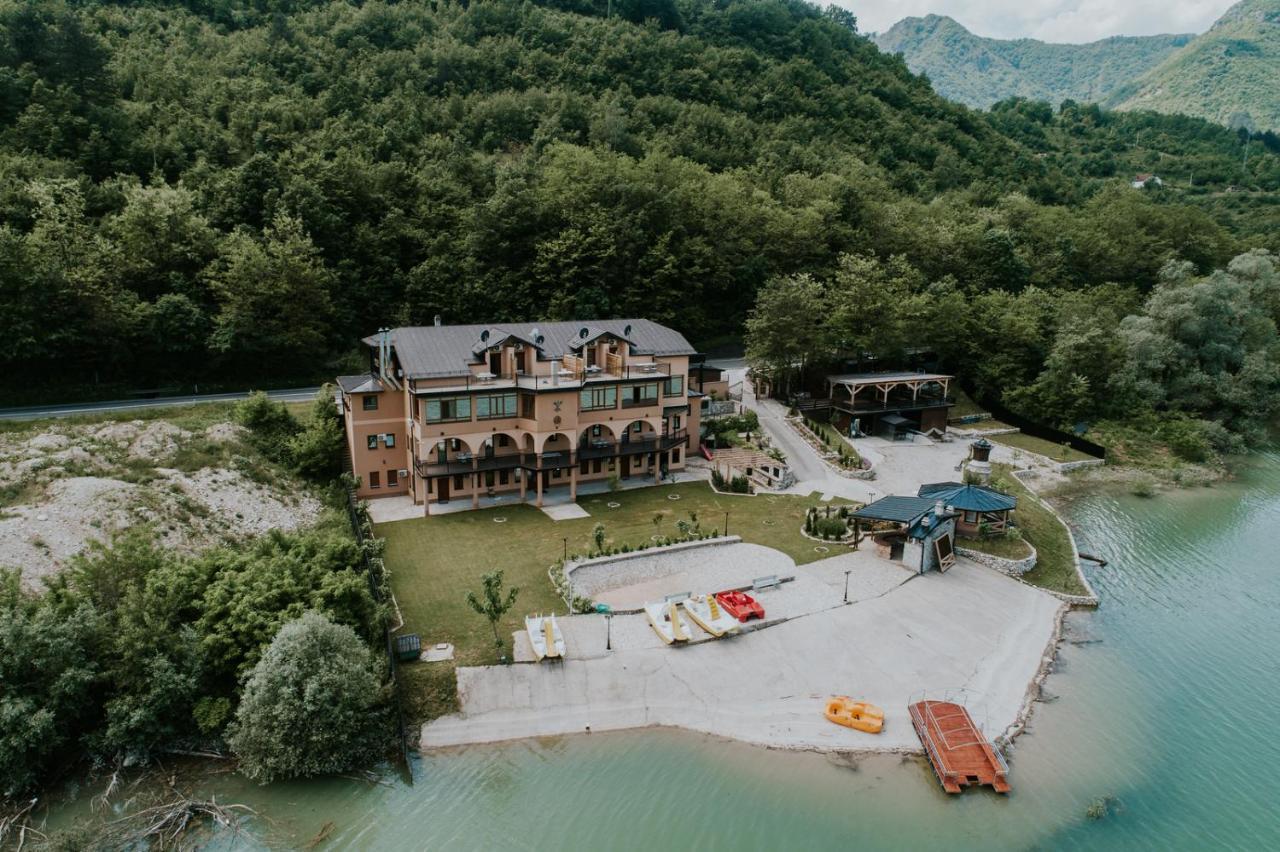 Hotel Noor Konjic Exteriér fotografie