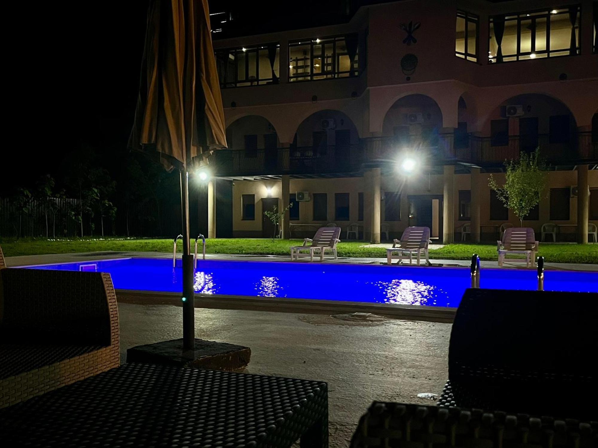 Hotel Noor Konjic Exteriér fotografie