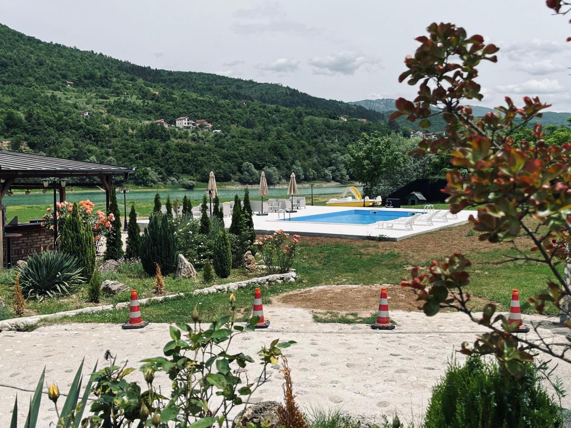 Hotel Noor Konjic Exteriér fotografie